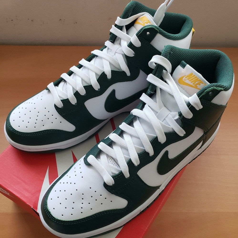 Nike Dunk High Retro Australia - Men's Size 9 (Brand New)